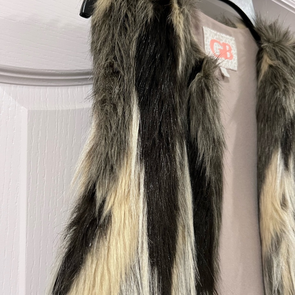 Nice faux fur vest